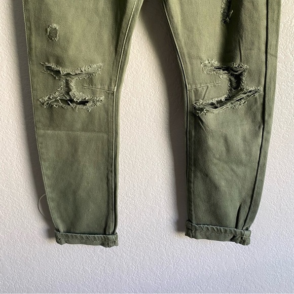 One Teaspoon Messed Up Saints Boyfriend Baggy Jeans - Picture 3 of 9